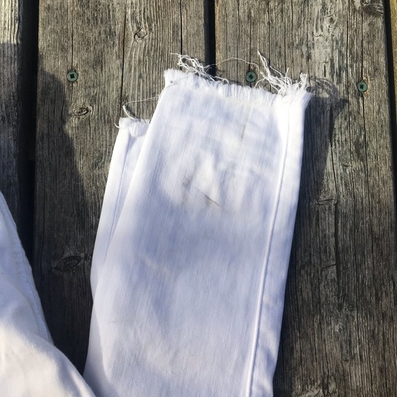 AE Ripped high-waisted jeans - Picture 4 of 4